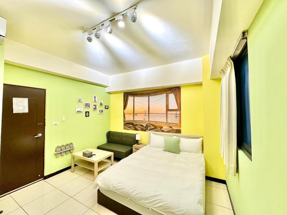 一中北極熊 Apartment Taichung Bagian luar foto