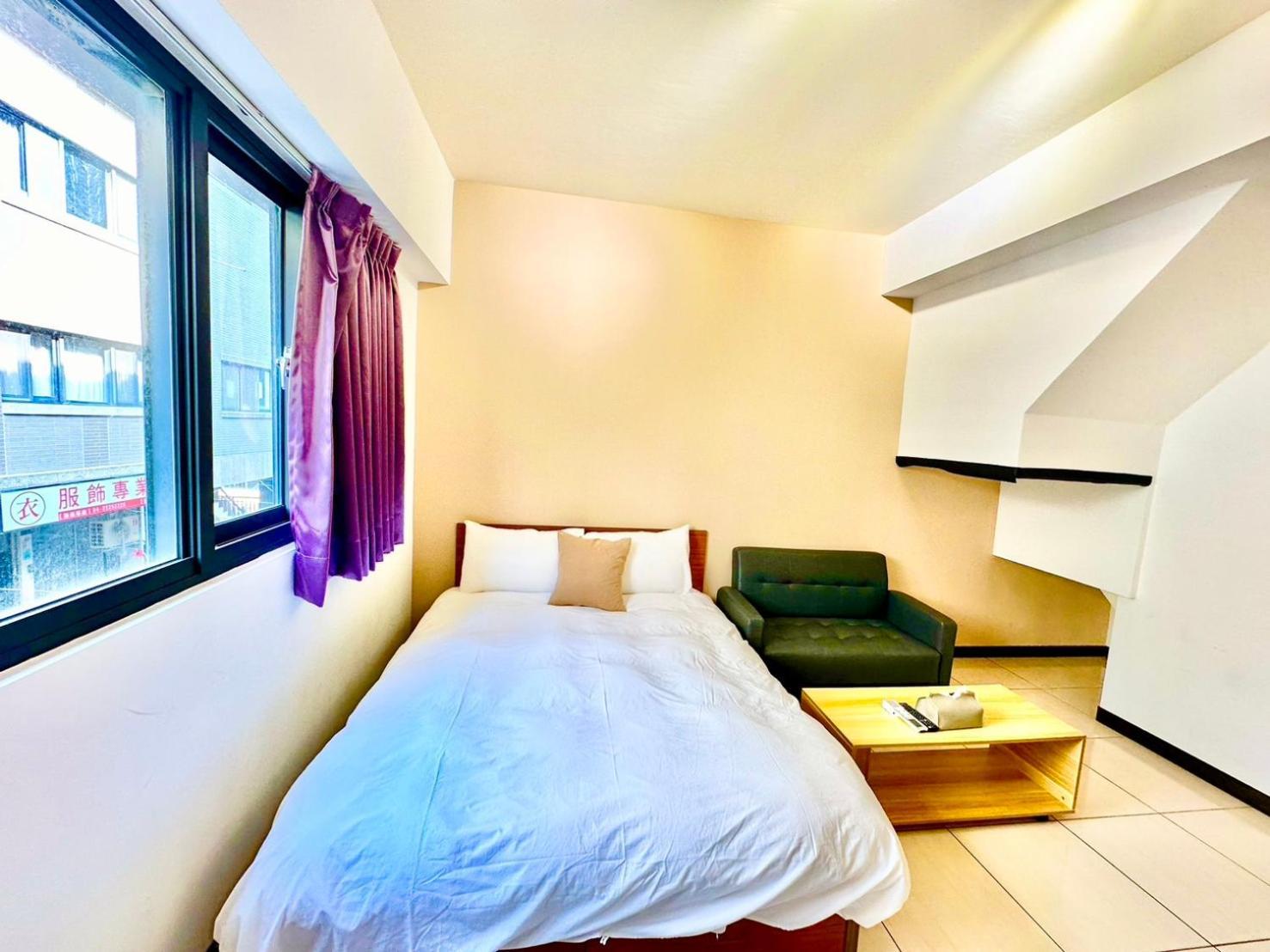一中北極熊 Apartment Taichung Bagian luar foto