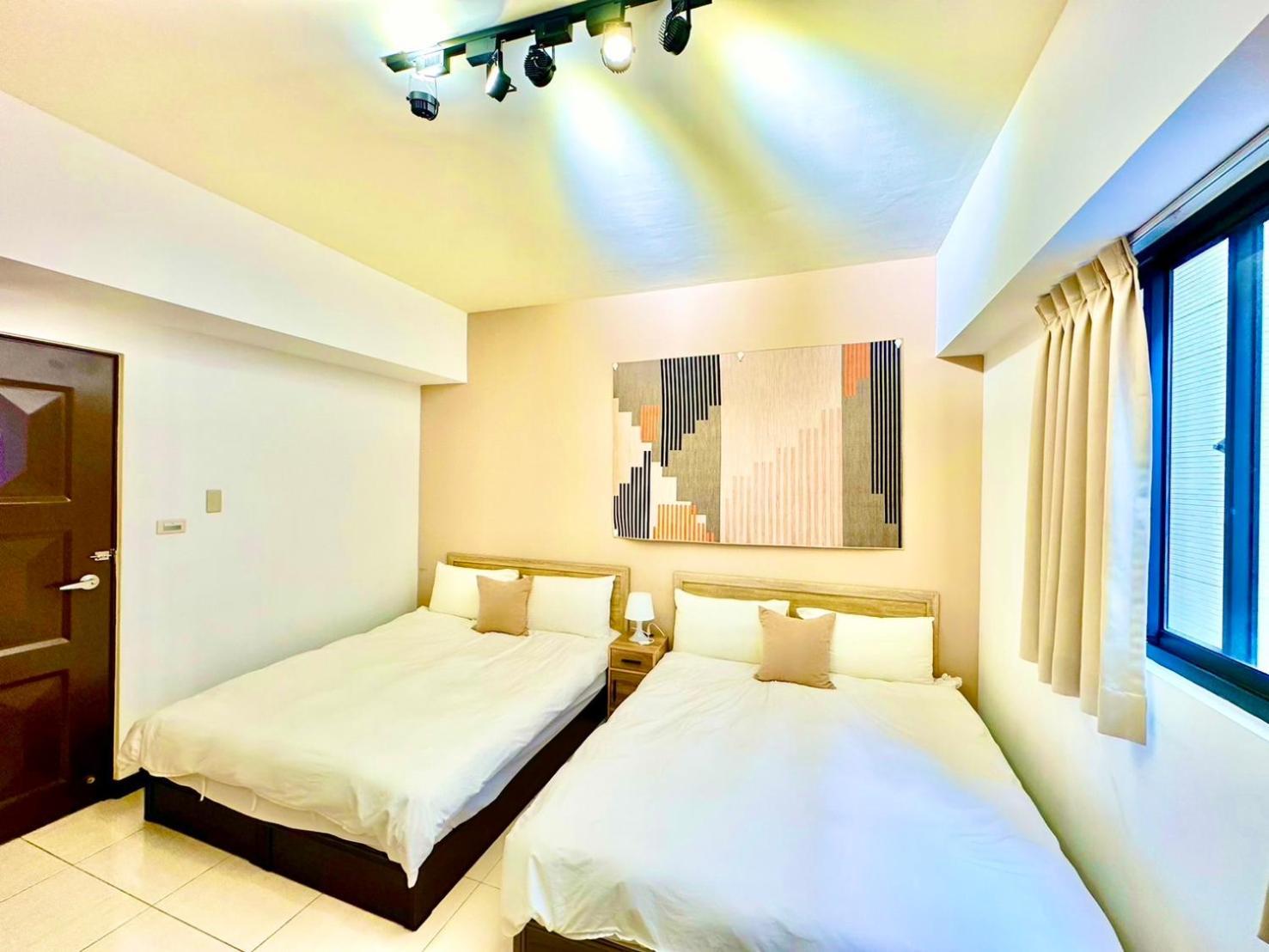 一中北極熊 Apartment Taichung Bagian luar foto