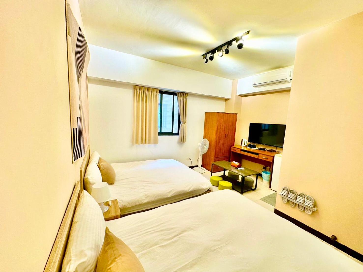 一中北極熊 Apartment Taichung Bagian luar foto